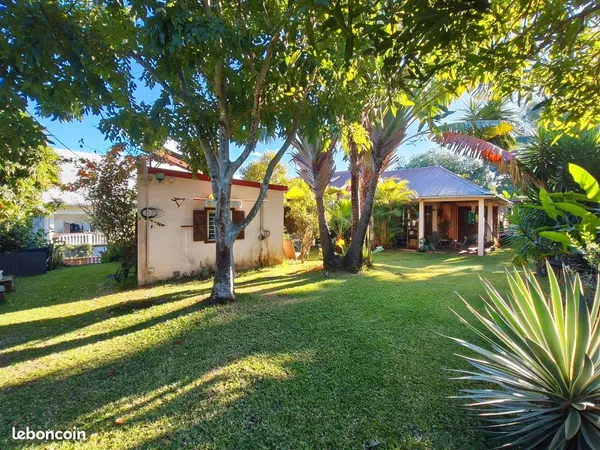 Villa 8 pièces 180 m²