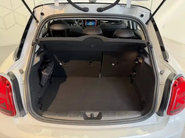 Mini Mini hatch 5 portes cooper 136 ch dkg7 — photo 16