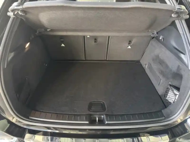 Mercedes Gla 220 d 4matic amg line — photo 30