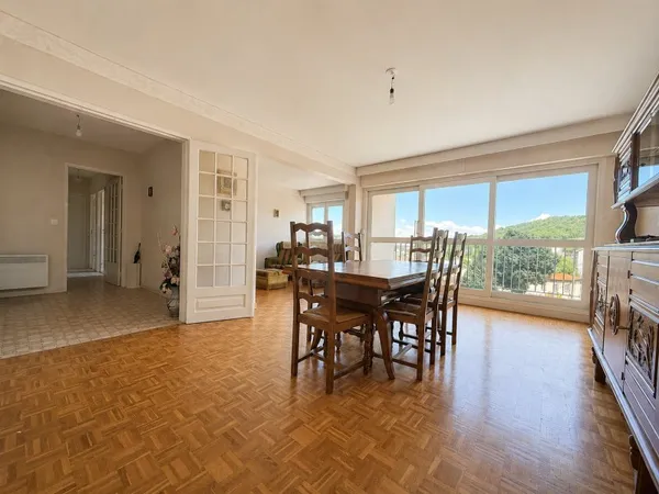 Appartement 4 pièces 89 m²