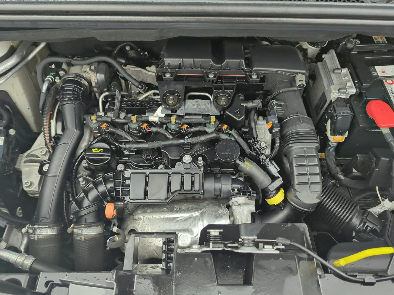 Citroën Berlingo van m 650 bluehdi 100 s&s bvm5 driver — photo 16