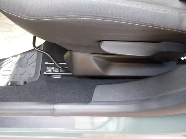 Dacia Sandero tce 90 cvt — photo 16