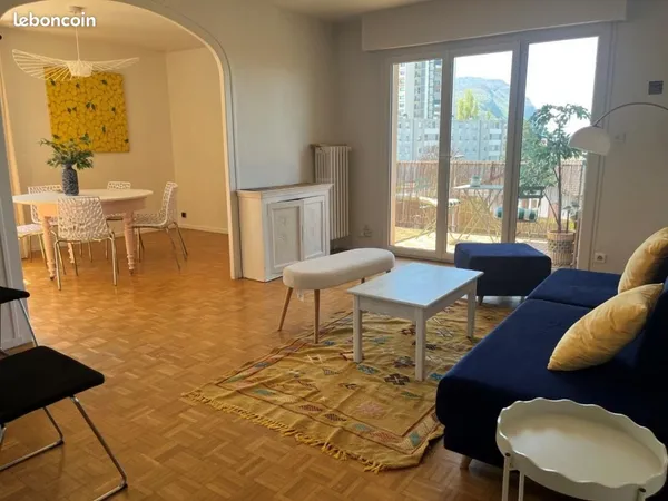 Appartement 4 pièces 79 m²