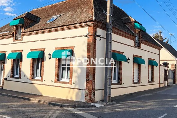 Maison 30 pièces 306 m²
