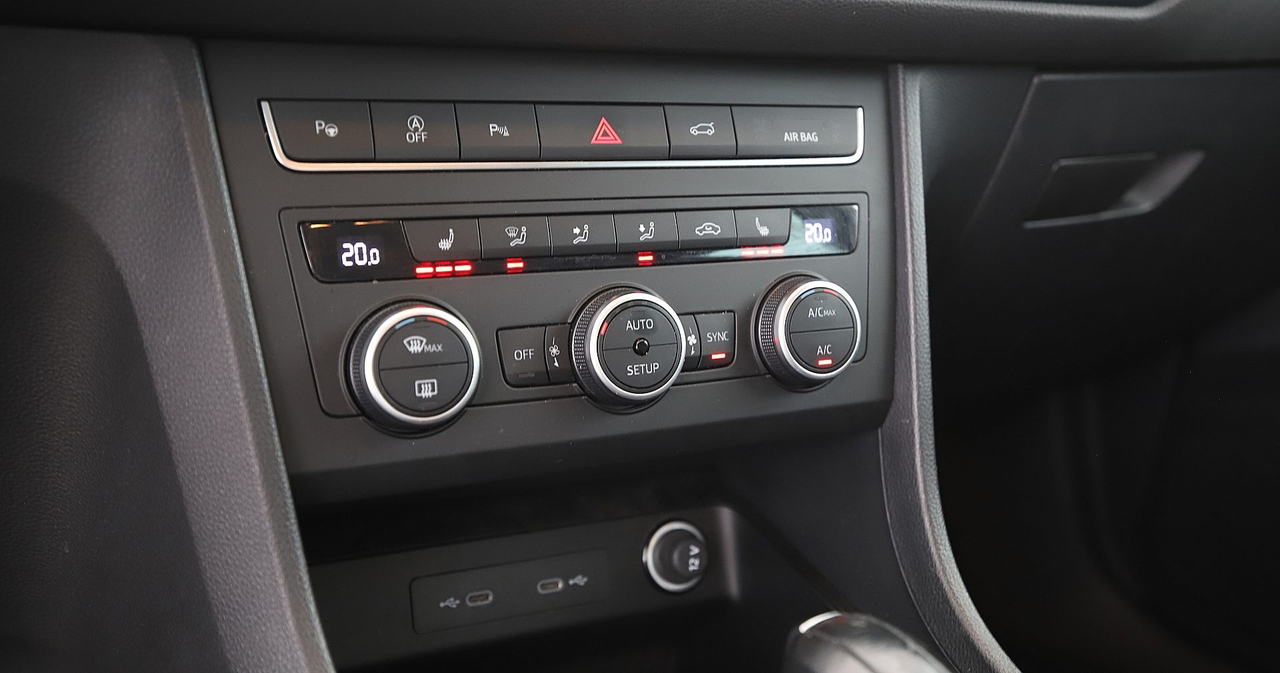 Seat Ateca — photo 23