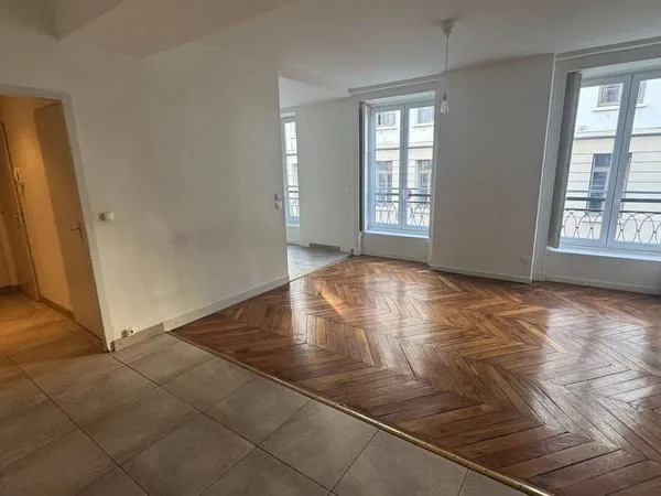 Appartement 2 pièces 65 m²