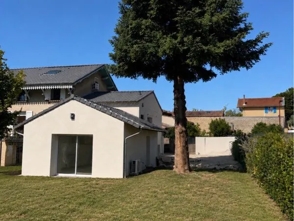 Maison individuelle centre village
