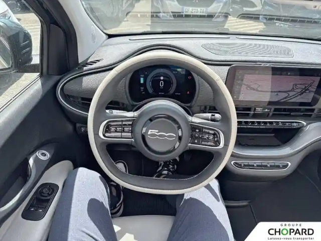 Fiat 500 c e 118 ch — photo 17