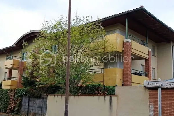 TOULOUSE (31100) - T2 DE 33 m² AVEC BALCON ET PARKING - 78 000 € FAI