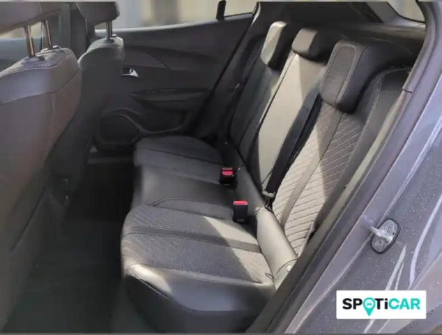 Peugeot 2008 hybrid 145 e-dcs6 — photo 12