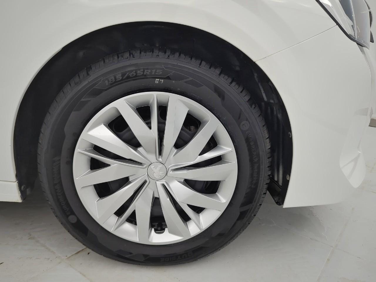 Peugeot 208 bluehdi 100 s&s bvm6 active — photo 30