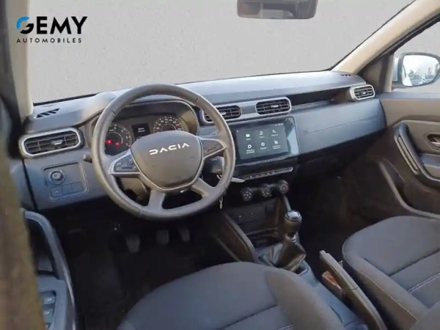 Dacia Duster eco-g 100 4x2 — photo 8