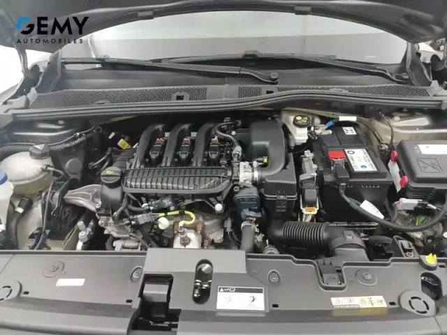 Peugeot 208 puretech 75 s&amp;s bvm5 — photo 15
