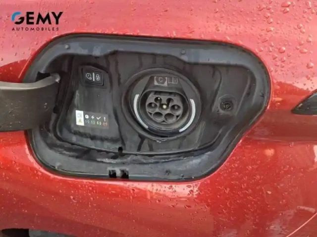 Peugeot 308 phev 180 e-eat8 — photo 154