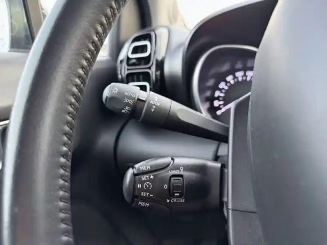Citroën C3 Aircross bluehdi 120 s&amp;s eat6 — photo 44