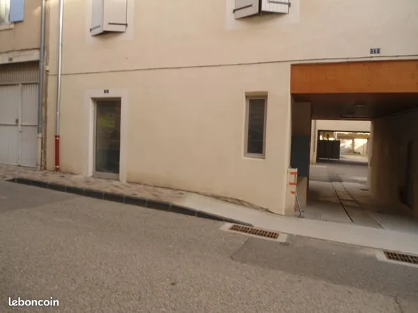 Local commercial 42 m²
