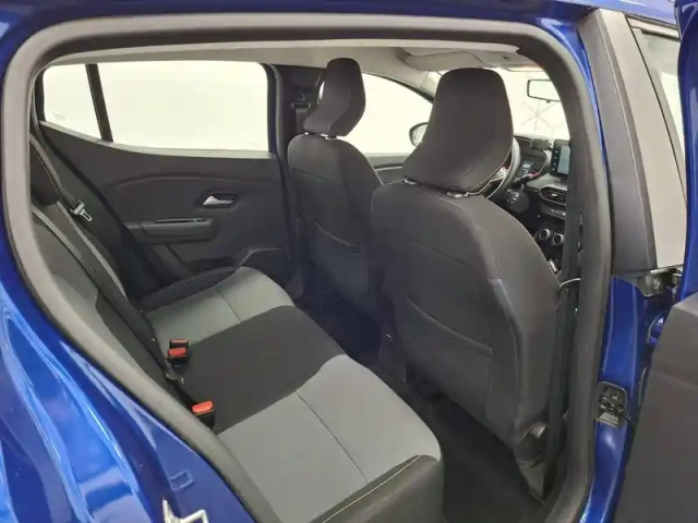 Dacia Sandero eco-g 100 — photo 29