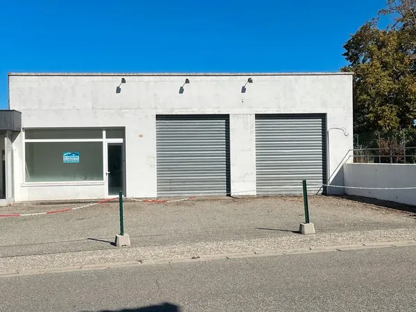 Local commercial