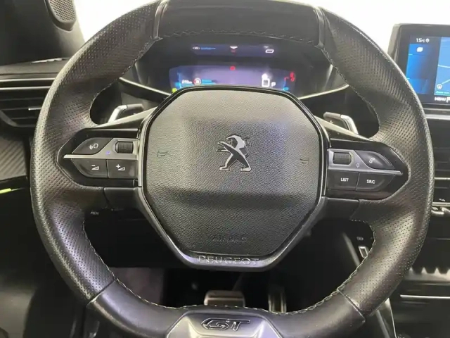 Peugeot 2008 puretech 130 s&amp;s eat8 — photo 23