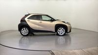 Toyota Aygo X 1.0 VVT-i 72ch Design — photo 4
