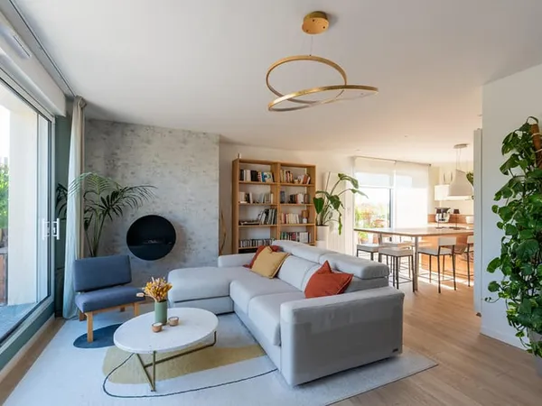 Appartement quatre pièces, dernier étage avec terrasses végétalisées