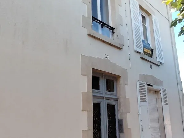 Appartement 6 pièces 102 m²