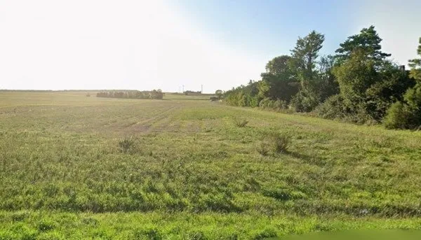 Terrain 365 m²