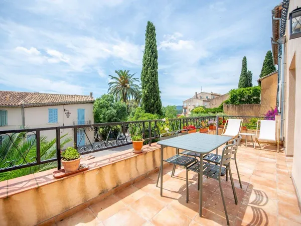 Appartement 5 pièces 126 m²