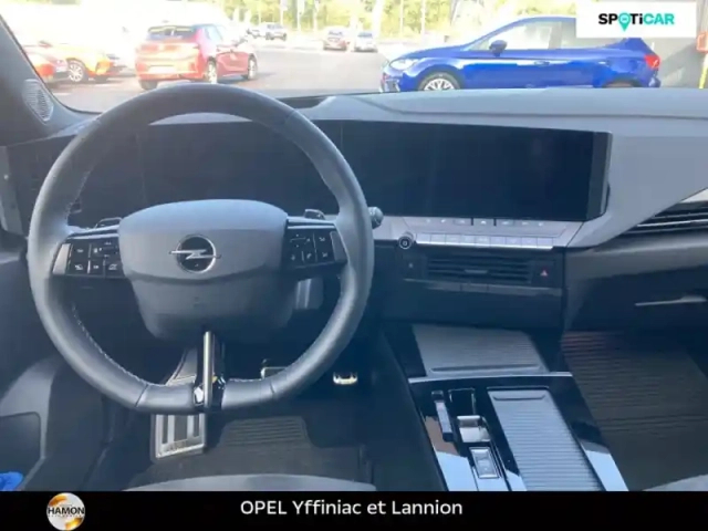 Opel Astra 1.6 turbo 225ch hybrid gse bva8 — photo 8
