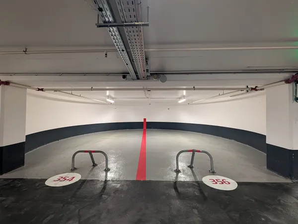 MAIRIE du XIVème 2 emplacements PARKING côte à côte VOITURES MOTOS SCOOTER