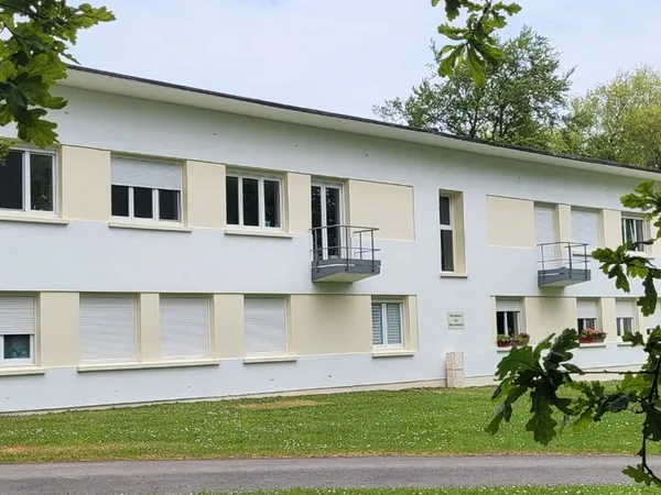 Bel appartement (T3) au pied du Mont Cassel