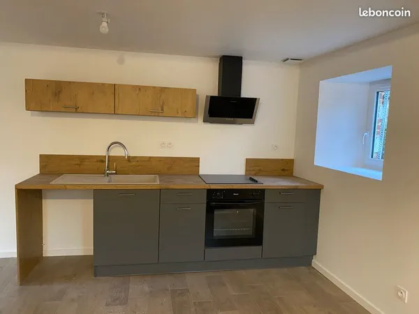 À louer petite maisonnette