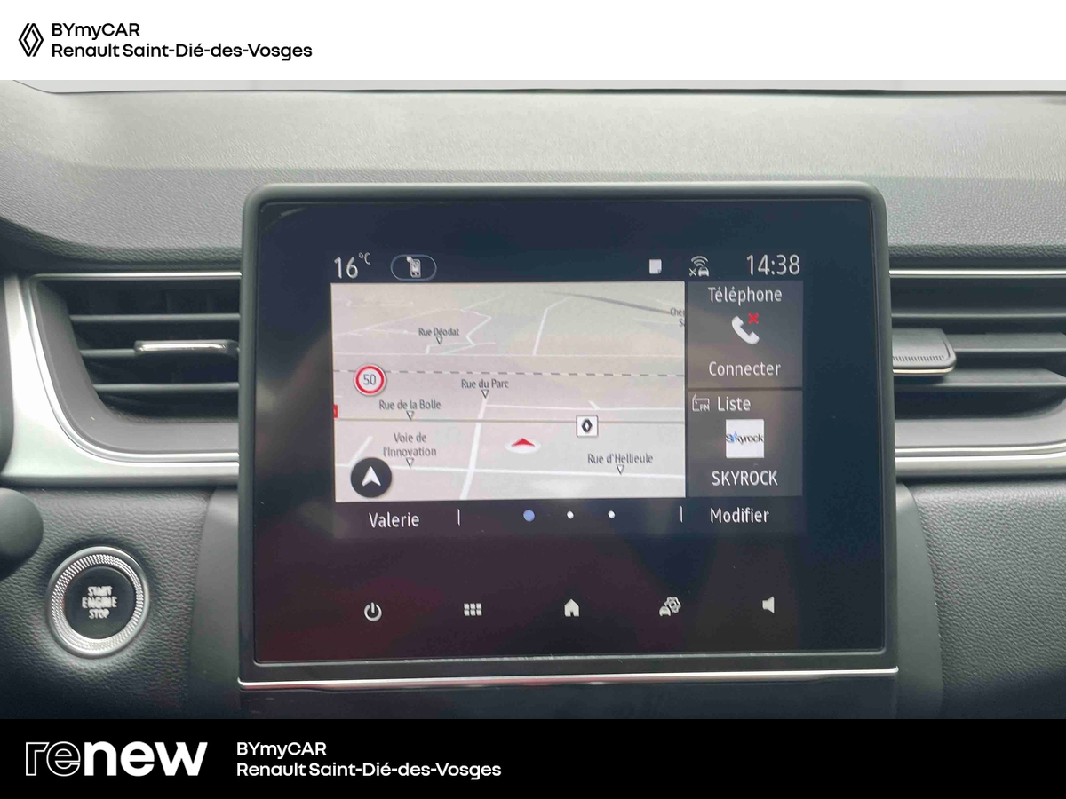 Renault Captur E-Tech full hybrid 145 — photo 16