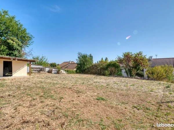 Vente | Terrain constructible | 465 m² | Colombier-Saugnieu