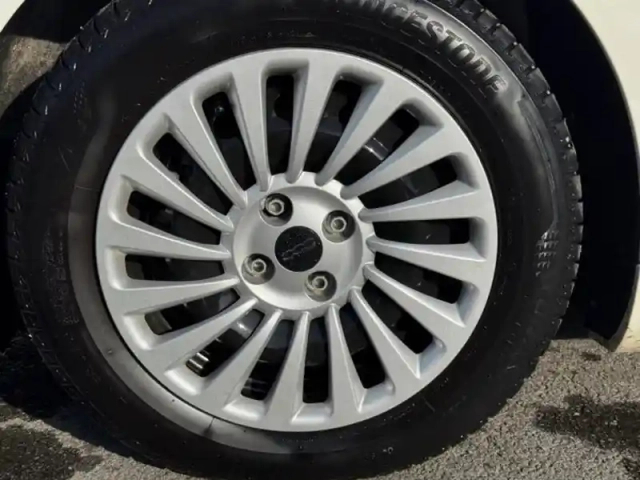 Fiat 500 e 118ch my23 — photo 3