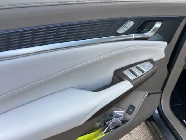 Mg S9 1.5l phev 220kw premium — photo 12