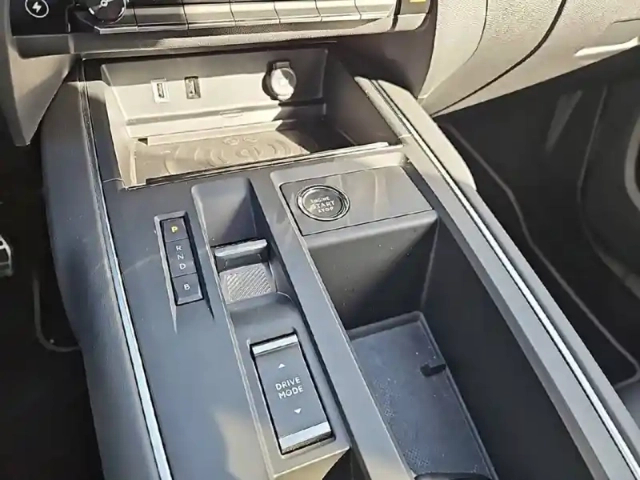 Citroën C5 Aircross hybride rechargeable 225 e-eat8 — photo 14