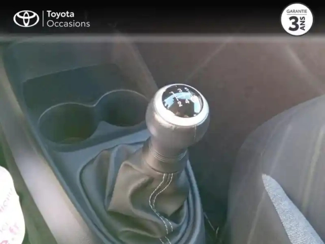 Toyota Aygo X 1.0 vvt-i 72ch dynamic my23 — photo 15