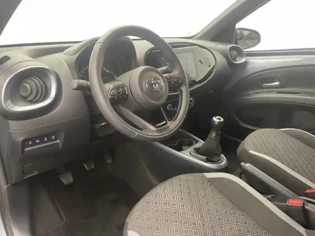 Toyota Aygo 1.0 72 design — photo 14