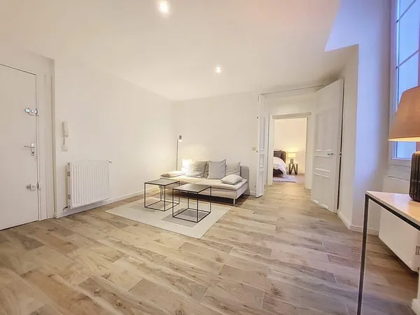 Avignon intra-muros - T2 meublé 48,20 m2 - Secteur Carmes