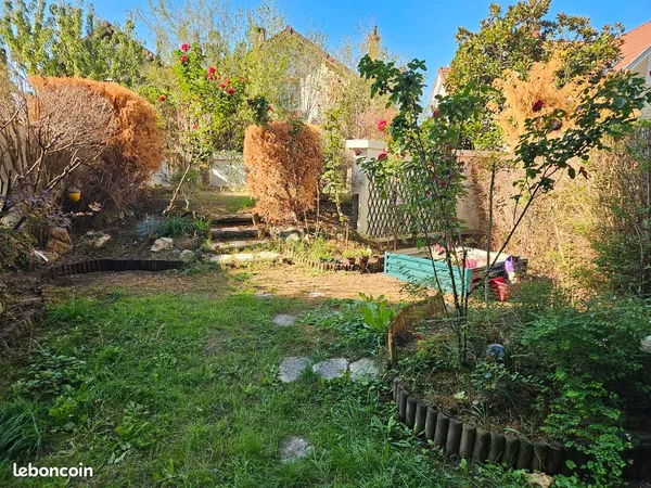 Appartement 3 pièces avec jardin privatif