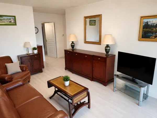 Appartement 3P 60m² + 2 parking ss et cave