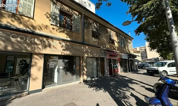 Nice, St Roch, Vente murs local commercial libre