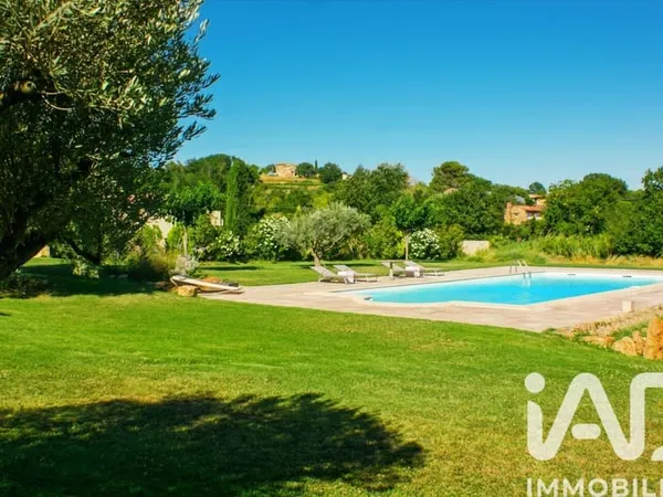 Mas provençal 14 pièces 490 m²