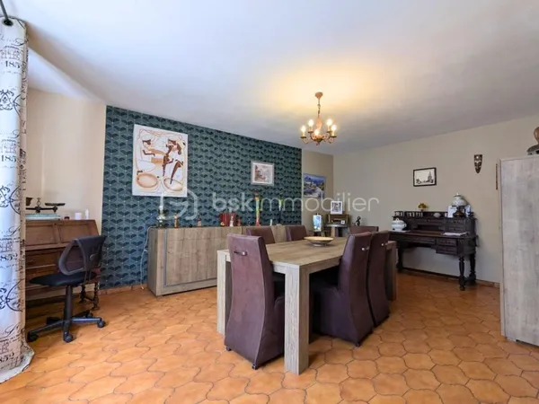 Maison 6 pièces 148 m²