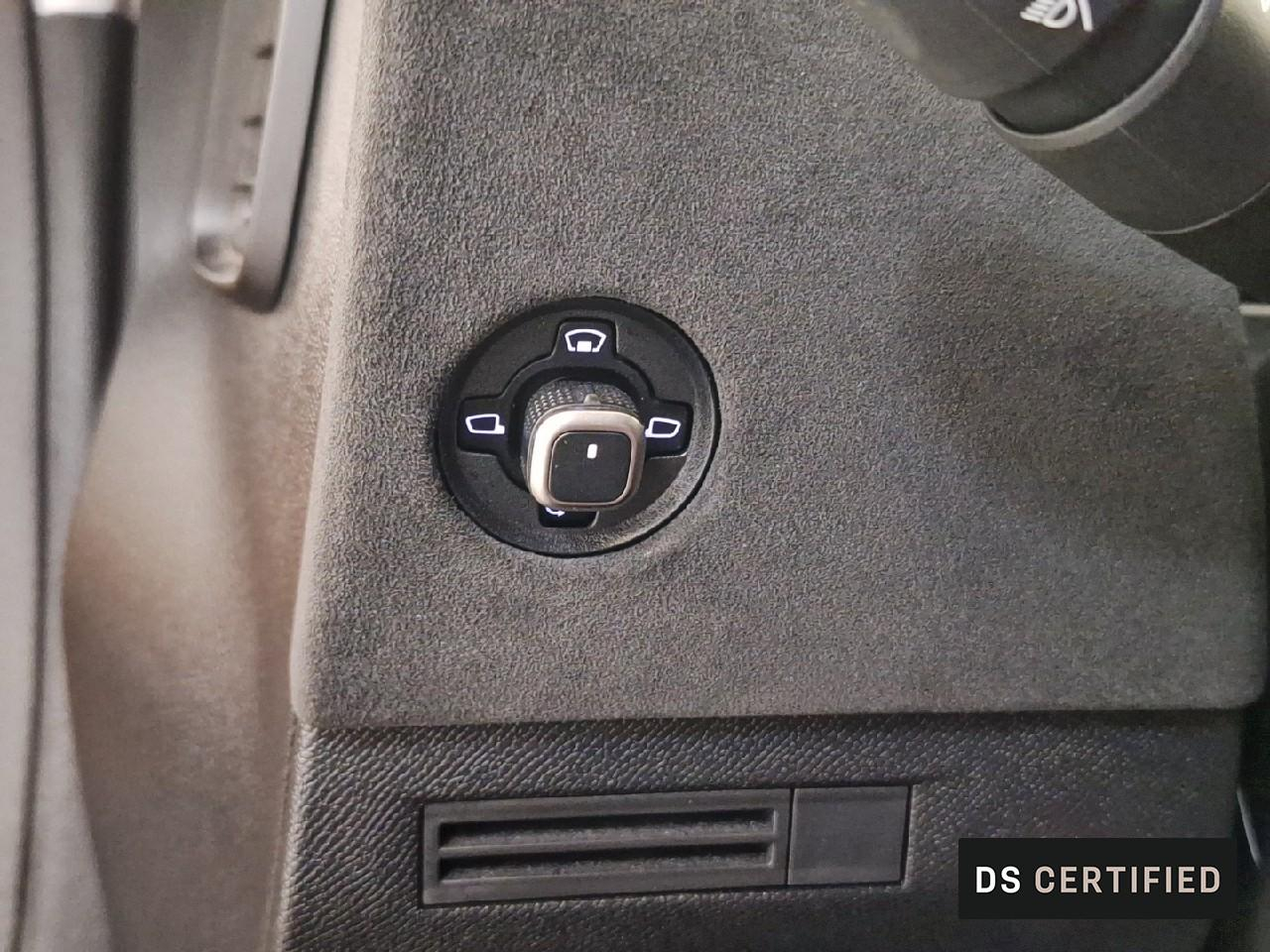 Ds Ds 4 puretech 130 eat8 performance line+ — photo 21