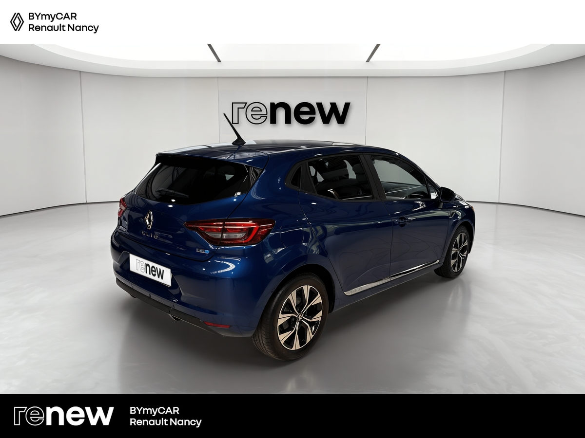 Renault Clio E-Tech 140 - 21N — photo 5