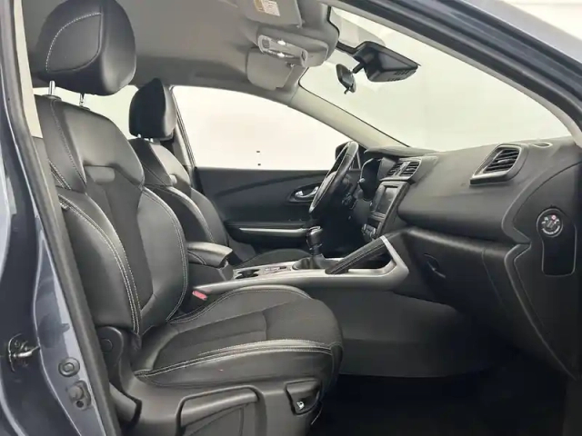 Renault Kadjar tce 130 energy — photo 23