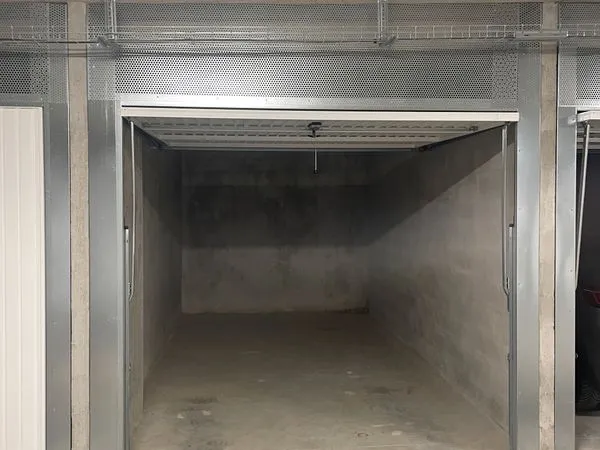 Garage villeneuve loubet