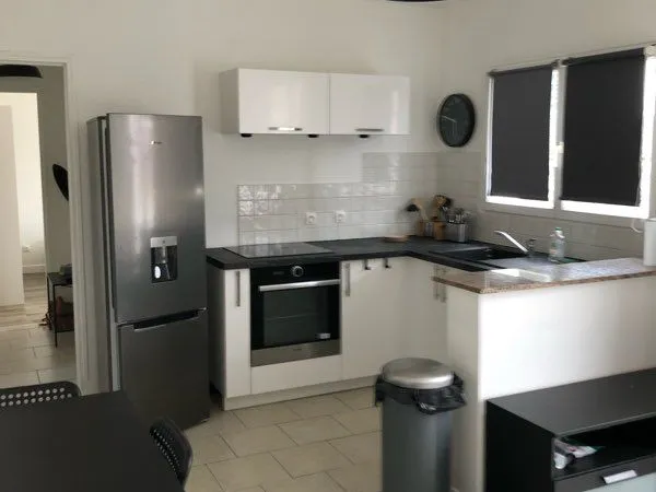 À louer - Appartement 2 pièces 33 m2 avec terrasse de 18 m² et 2 places de parking
